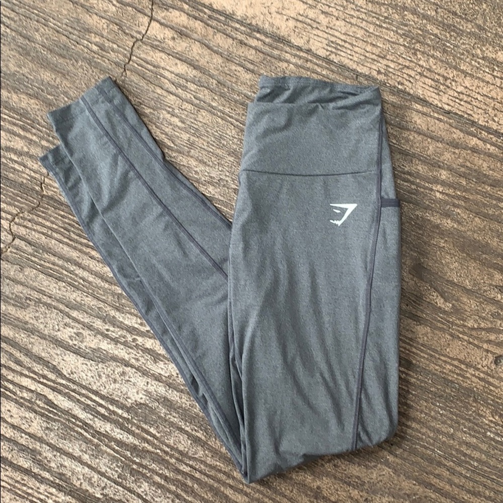 GYMSHARK Grey Leggings with Pockets on Sides